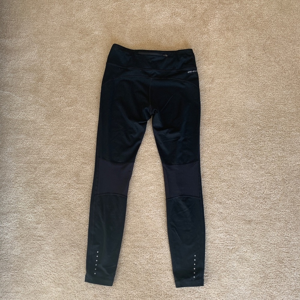 Black Nike athletic leggings